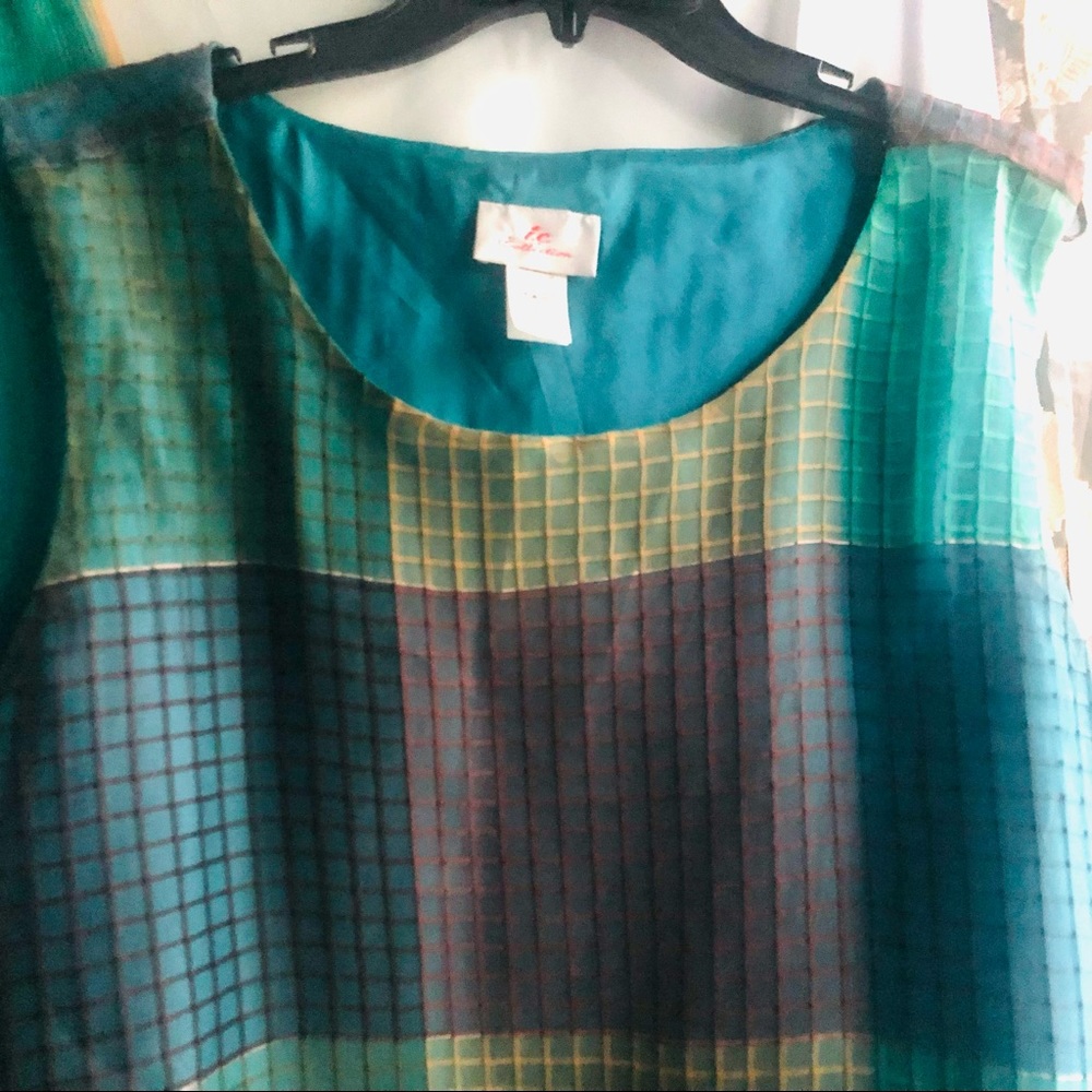IC Collection Skirt & Sleeveless Blouse XXL  NWOT Multi Colored Layered